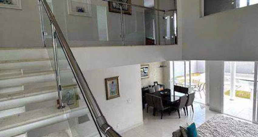 Casa com 3 dormitórios à venda, 400 m² por R$ 2.700.000 - Alphaville - Santana de Parnaíba/SP