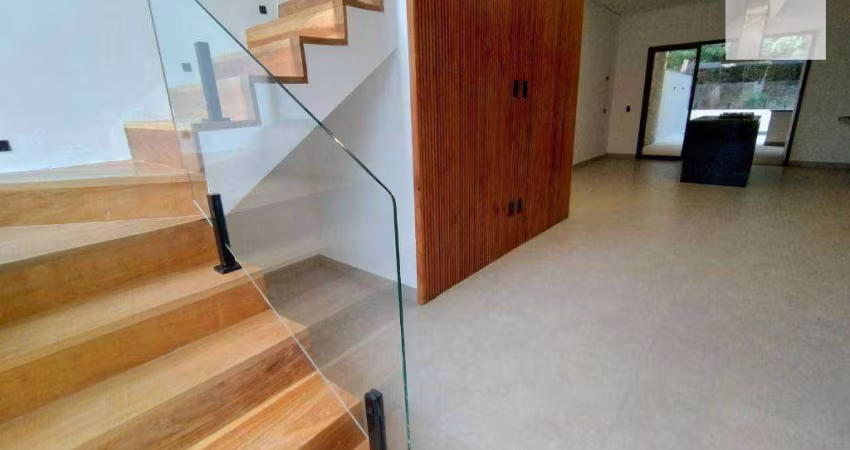 Casa  Com Piscina  em Condomínio com 3 dormitórios à venda, 151 m² por R$ 1.150.000 - Santana de Parnaíba - SP