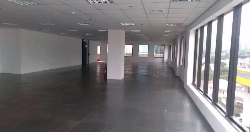 Sala comercial com 5 salas para alugar na Avenida Copacabana, 190, Alphaville, Barueri