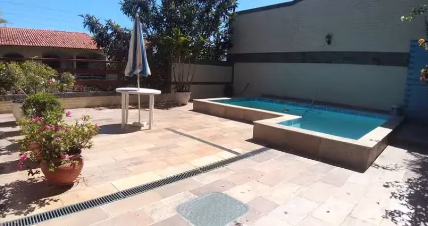 Casa de condomínio com 3 quartos à venda, 391m² - anil