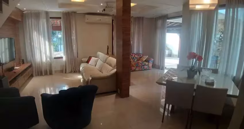 Casa de condomínio com 4 quartos à venda, 300m² - anil