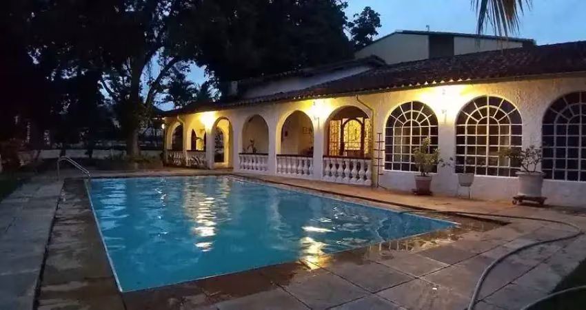 Casa de condomínio com 4 quartos à venda, 706m² - freguesia- jacarepaguá