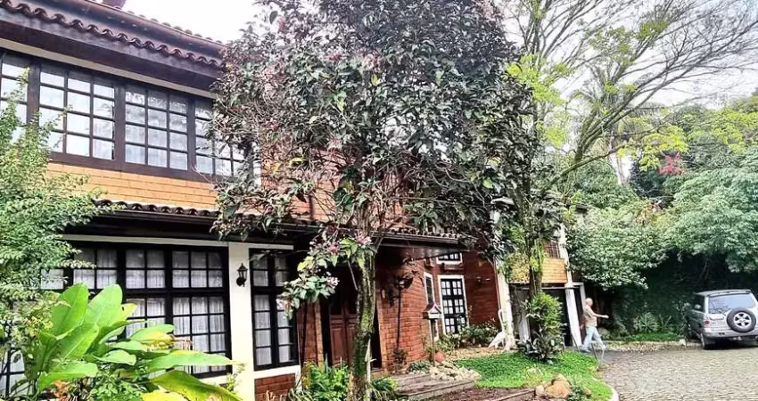 Casa de condomínio com 5 quartos à venda, 380m² - anil