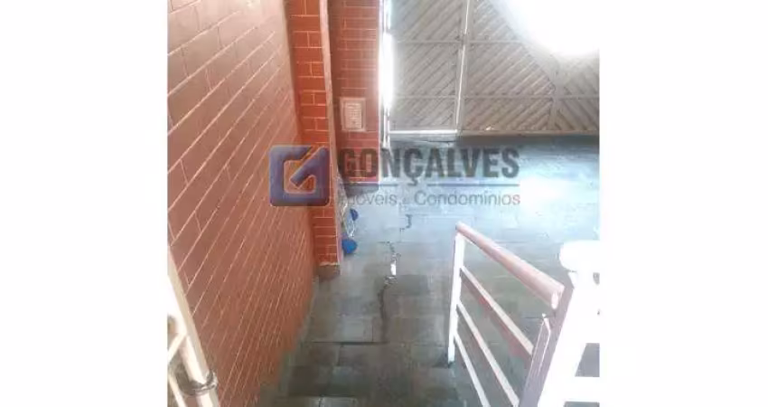 Sobrado à venda no bairro jardim petroni em são bernardo do campo/sp, com 139,8m² e 04 quartos.