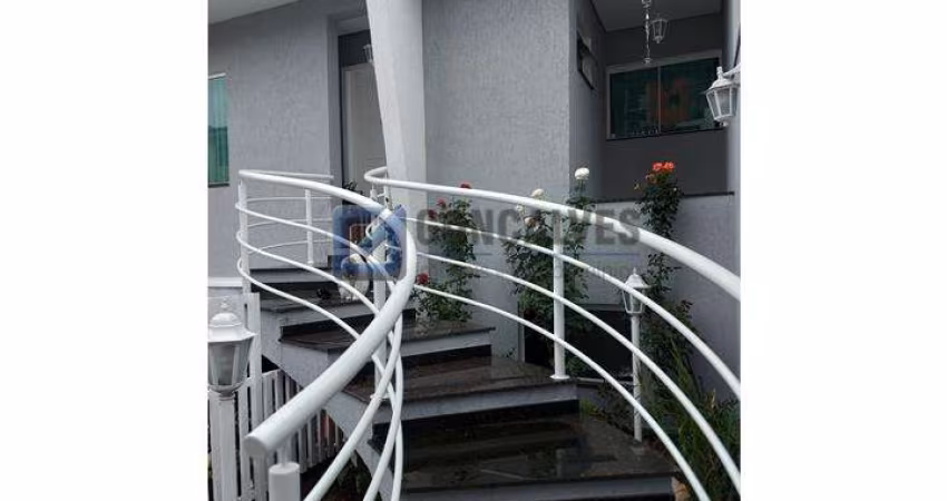 Casa com 3 quartos à venda na DA PATRIA, R, Santa Terezinha, São Bernardo do Campo