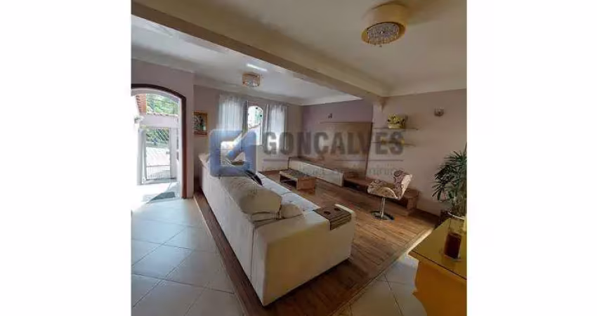 Sobrado com 2 quartos à venda na nova petrópolis em são bernardo do campo/sp