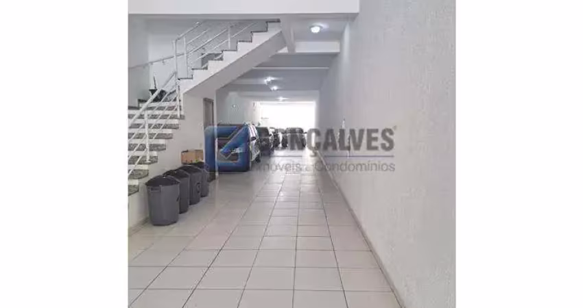 Apartamento com 3 quartos à venda na ABERNESIA, R, Santa Maria, Santo André