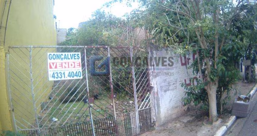 Terreno à venda na GUATEMALA, R, Canhema, Diadema