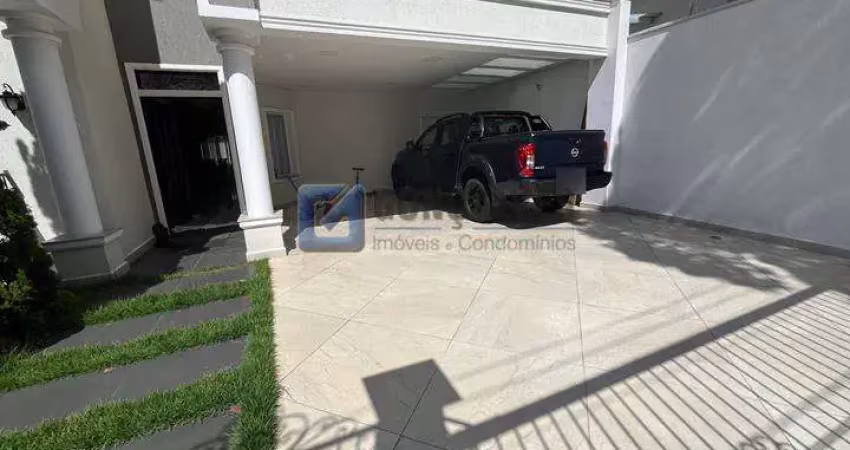 Casa com 4 quartos à venda na LIBERO BADARO, AV, Jardim São Caetano, São Caetano do Sul