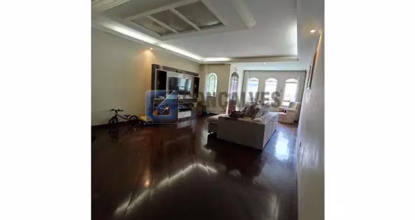 Casa com 4 quartos à venda na ALBERTO TORRES, R, Assunção, São Bernardo do Campo