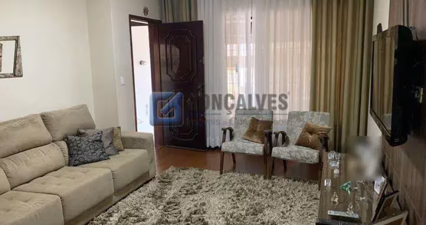 Sobrado 3 dormitórios sendo 1 suite, 171 mts² na vila scarpelli em santo andré.