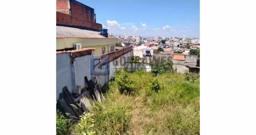 Terreno à venda na OLAVO BILAC, R, Vila Aquilino, Santo André
