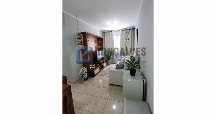 Apartamento com 2 quartos à venda na SARA ZIRLIS (155100), AV, Vila Lutécia, Santo André