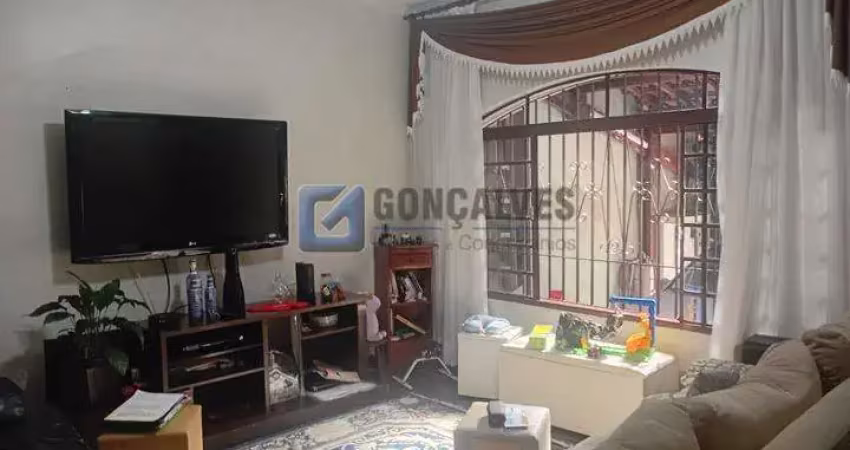 Casa com 3 quartos à venda na DOUTOR OSWALDO MELLONE, R, Santa Terezinha, São Bernardo do Campo
