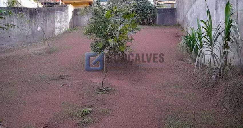 Terreno à venda na MARIO PAVANELLO, R, Vila Nova Mauá, Mauá