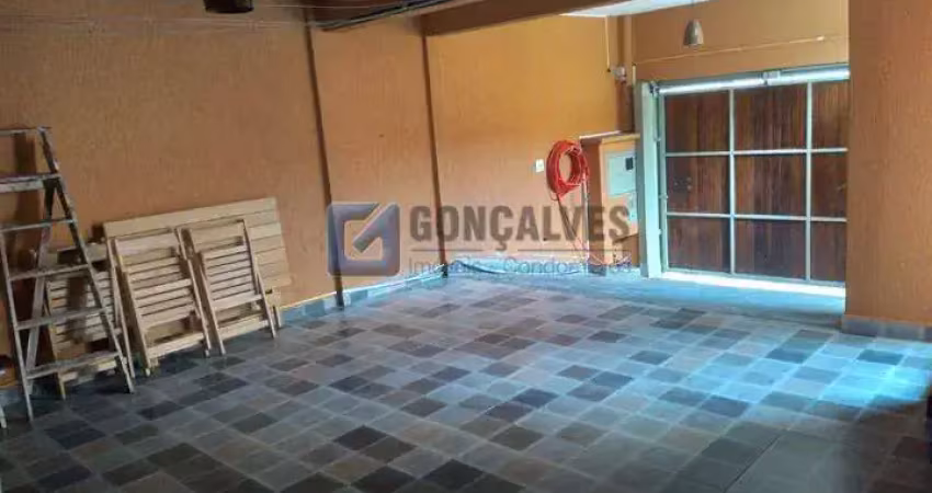 Casa com 4 quartos à venda na MARQUES DE OLINDA, R, Vila Assunção, Santo André