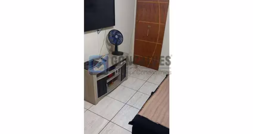Casa com 2 quartos à venda na DOUTOR OSCAR BERNARDES, R, Vila Palmares, Santo André