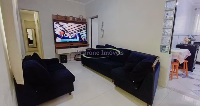 Apartamento reformado e térreo a venda com Jose Carone Imoveis na Vila Belmiro em Santos / SP