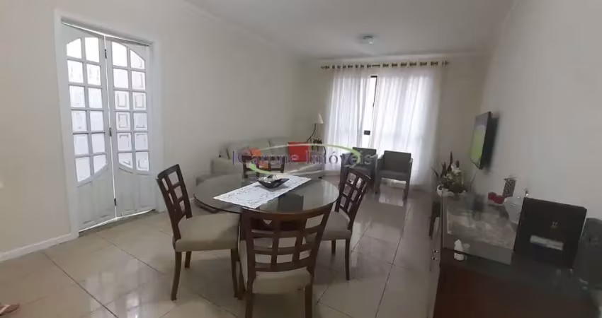 Locação de apartamento com 2 quartos, suíte, dependência completa e 1 vaga demarcada na ponta da praia em santos/sp