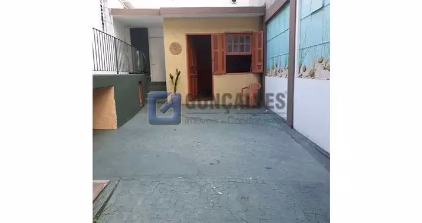 Casa com 2 quartos à venda na SENADOR ROBERTO SIMONSEN, AV, Santo Antônio, São Caetano do Sul