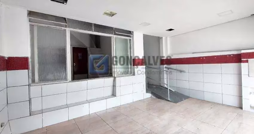Casa comercial com 1 sala para alugar na ARMANDO ITALO SETTI, AV, Baeta Neves, São Bernardo do Campo