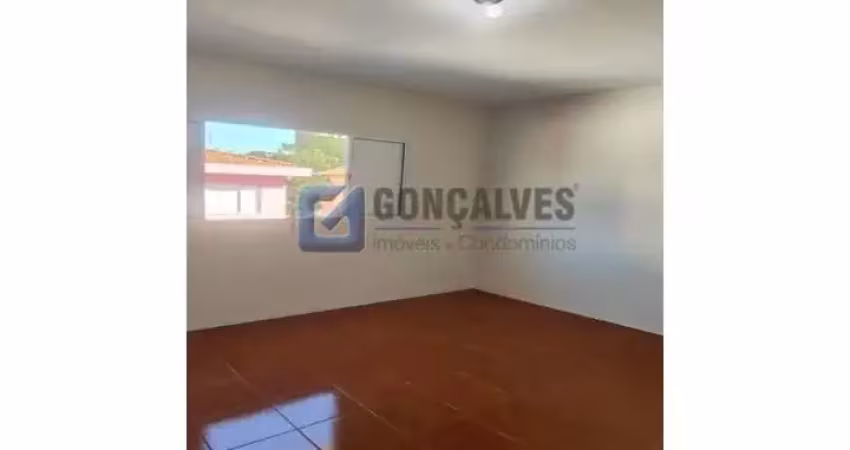Casa com 2 quartos para alugar na SAO CAETANO, AL, Jardim Santo André, Santo André
