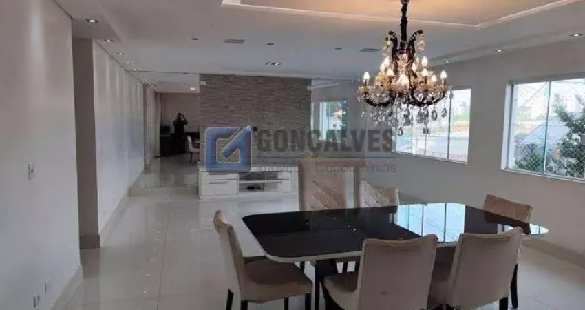 Casa com 3 quartos para alugar na SAO TOME, R, Vila Scarpelli, Santo André
