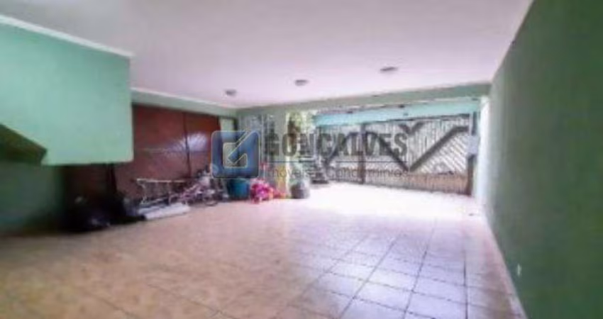 Casa com 4 quartos para alugar na ALBINO DOS SANTOS QUELHAS, R, Taboão, São Bernardo do Campo
