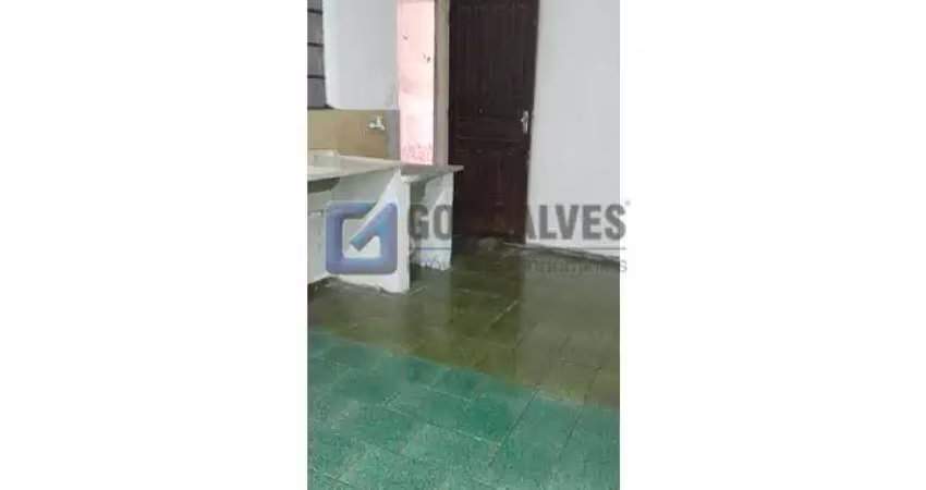 Casa com 1 quarto para alugar na PROFESSOR NELSON MONTEIRO PALMA, R, Dos Casa, São Bernardo do Campo