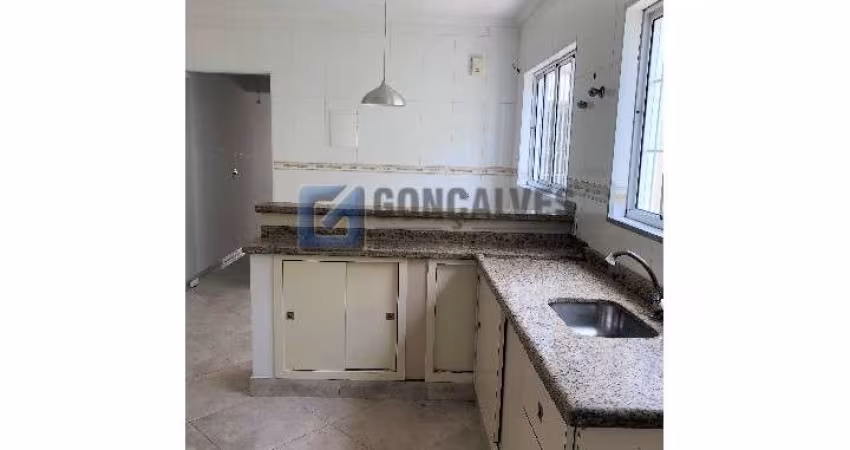 Casa com 3 quartos para alugar na BARAO DE MAUA, AV, Jardim Chácara Inglesa, São Bernardo do Campo
