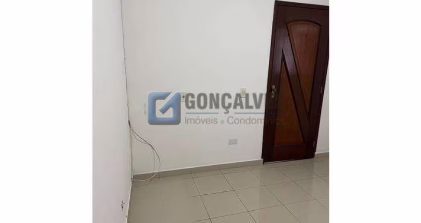 Casa com 2 quartos para alugar na MANOEL DE FREITAS GAMA NETO, R, Montanhão, São Bernardo do Campo