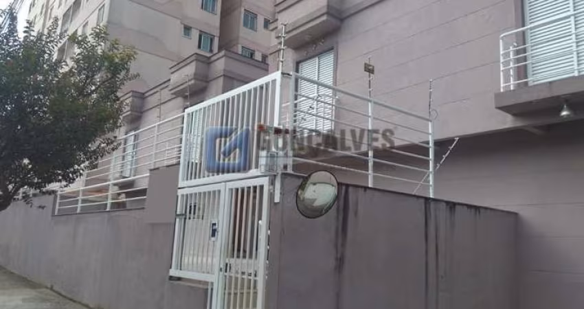 Casa com 2 quartos para alugar na WALLACE SIMONSEN, AV, Nova Petrópolis, São Bernardo do Campo