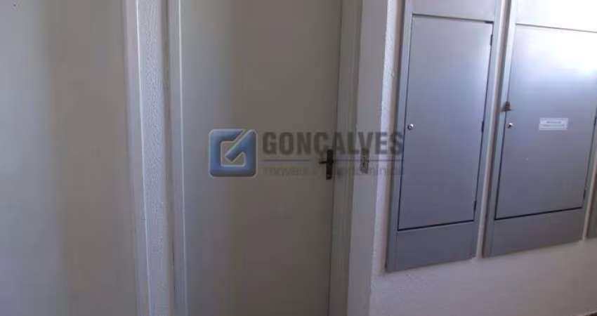 Apartamento com 2 quartos para alugar na HELENA APARECIDA SECOL, R, Nova Petrópolis, São Bernardo do Campo