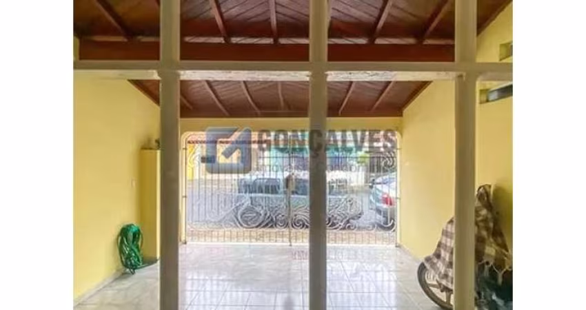 Casa com 3 quartos para alugar na JOAO MORASSI, R, Demarchi, São Bernardo do Campo