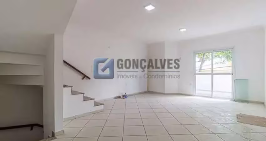 Casa com 3 quartos para alugar na TOQUIO, R, Vila Metalúrgica, Santo André