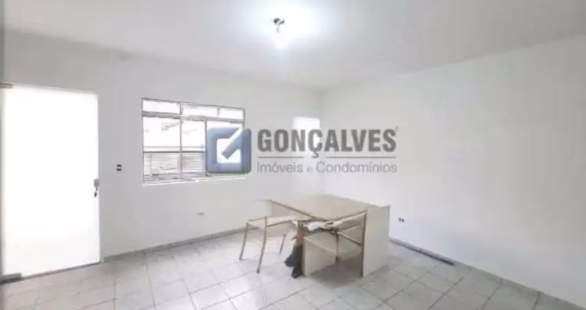 Casa com 2 quartos para alugar na Rua Sílvio Felice Vazzolla, Demarchi, São Bernardo do Campo