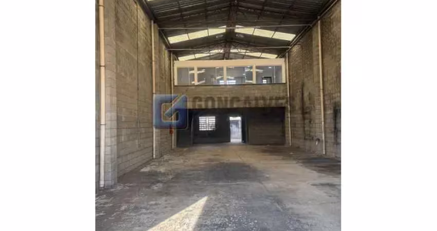 Sala comercial para alugar na JUNDIAI, R, Santa Teresinha, Santo André