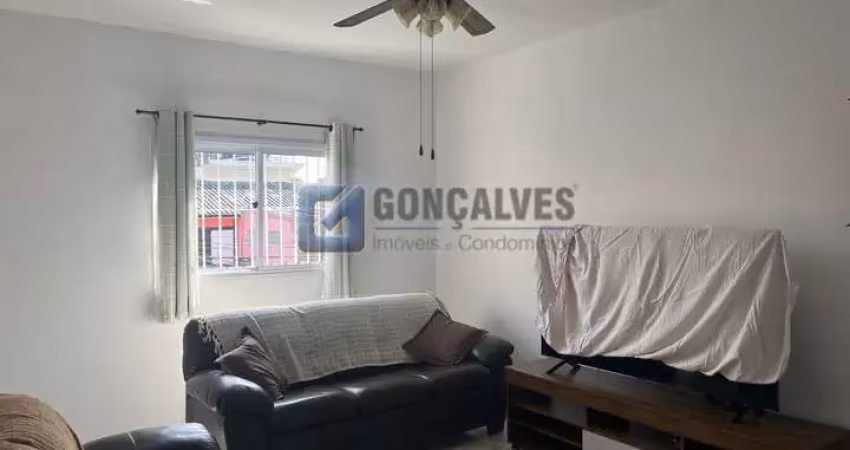 Apartamento com 2 quartos para alugar na ABERNESIA, R, Campestre, Santo André