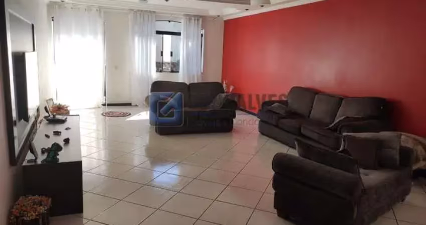 Casa com 4 quartos para alugar na MARCOS LUIS SPOSARO, R, Jardim Palermo, São Bernardo do Campo