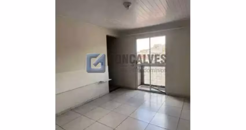 Casa com 2 quartos para alugar na DAS PALMAS, R, Demarchi, São Bernardo do Campo