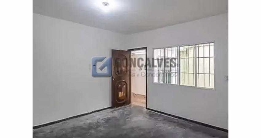 Casa com 2 quartos para alugar na PADRE IGINO FRANCISCO TEIXEIRA, R, Assunção, São Bernardo do Campo