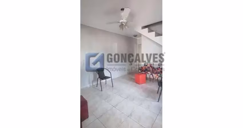 Casa com 3 quartos para alugar na GENERAL IZIDORO DIAS LOPES, R, Paulicéia, São Bernardo do Campo