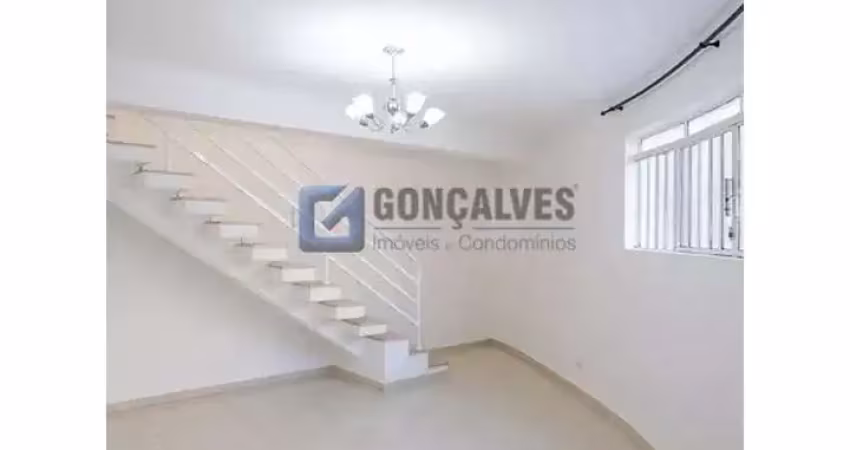 Casa com 3 quartos para alugar na JOSE BENEDETTI, R, Santo Antônio, São Caetano do Sul
