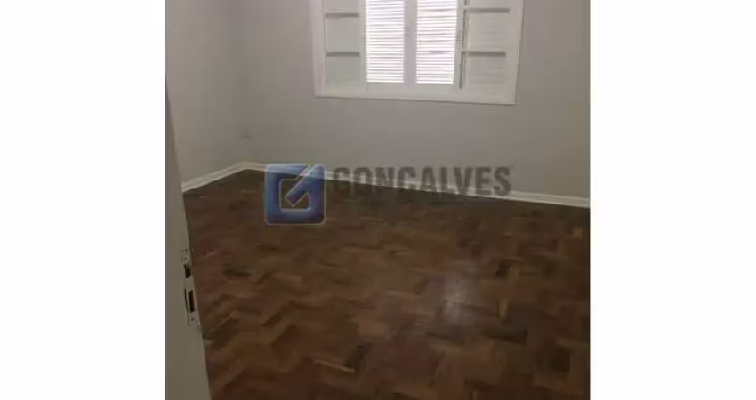 Casa com 2 quartos para alugar na CAMINHO DO PILAR, R, Vila Gilda, Santo André