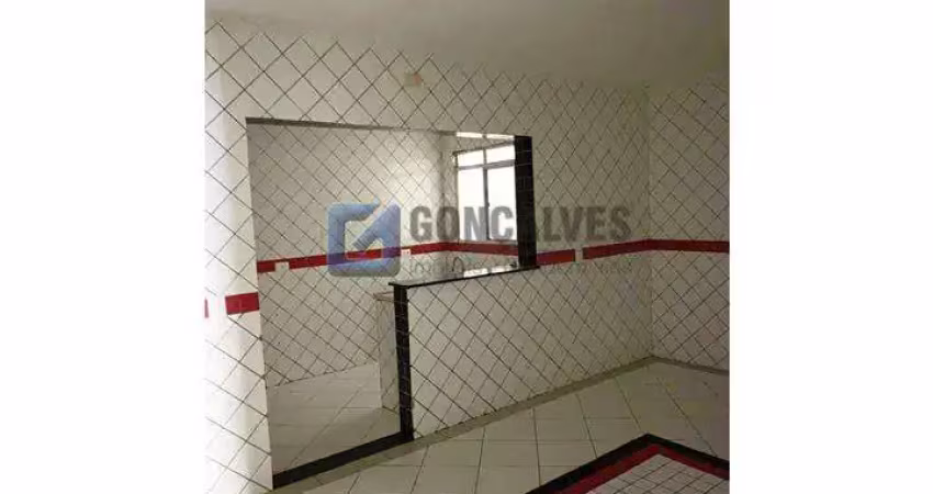 Casa com 1 quarto para alugar na VOLTA REDONDA, R, Alves Dias, São Bernardo do Campo