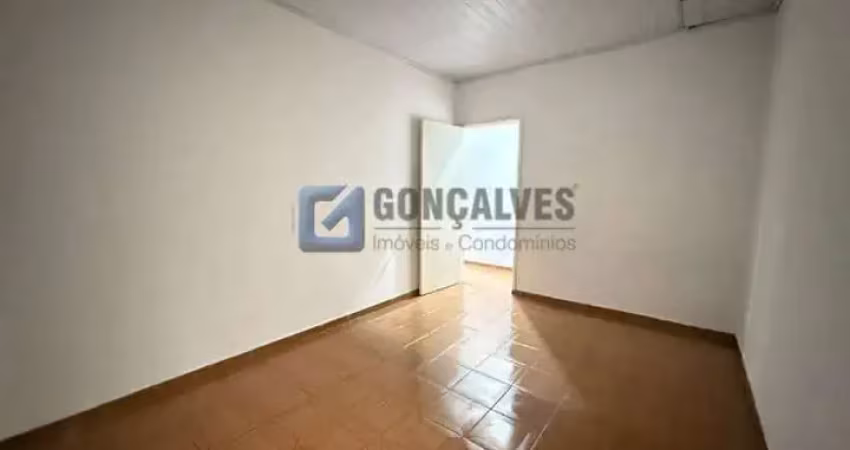 Casa com 2 quartos para alugar na IMPERADOR PEDRO II, AV, Nova Petrópolis, São Bernardo do Campo