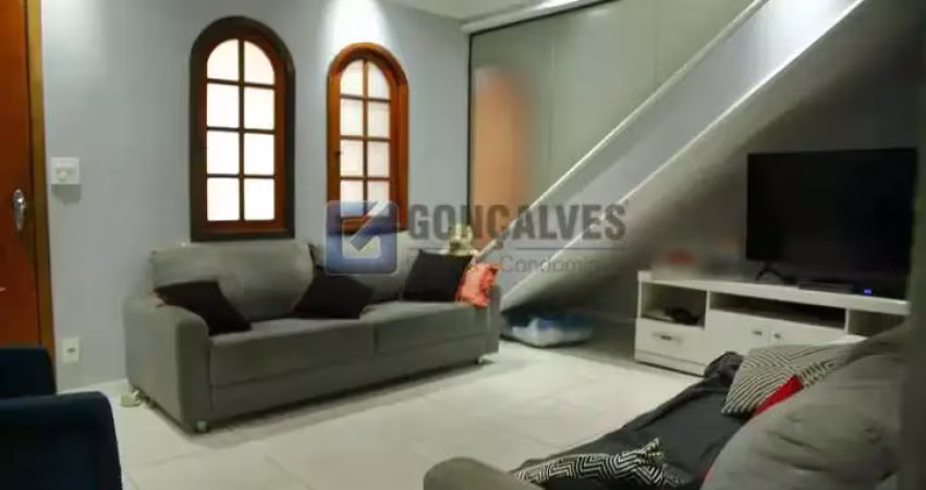 Casa com 3 quartos para alugar na VINTE E TRES DE MAIO, R, Anchieta, São Bernardo do Campo