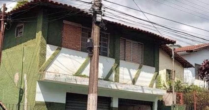 SOBRADO - PARQUE PINHEIROS - MG