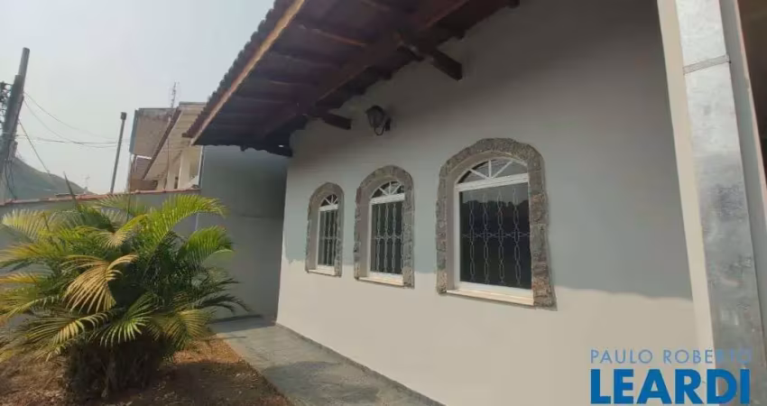 Casa com 3 quartos à venda no Jardim Centenário, Poços de Caldas 