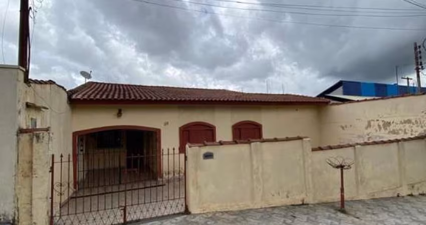 CASA TÉRREA - CONJUNTO HABITACIONAL PEDRO AFONSO JUNQUEIRA - MG